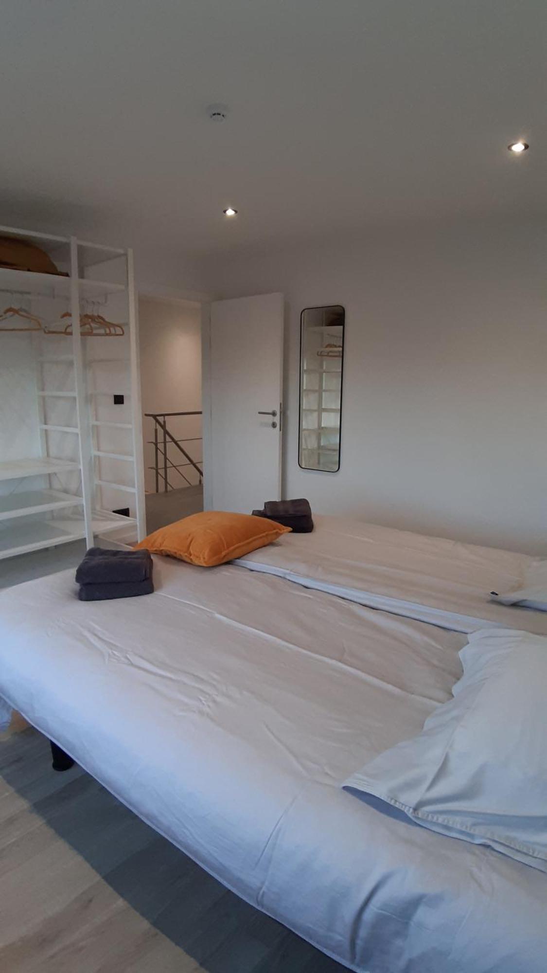 Huize Clementina Holiday home Peer
